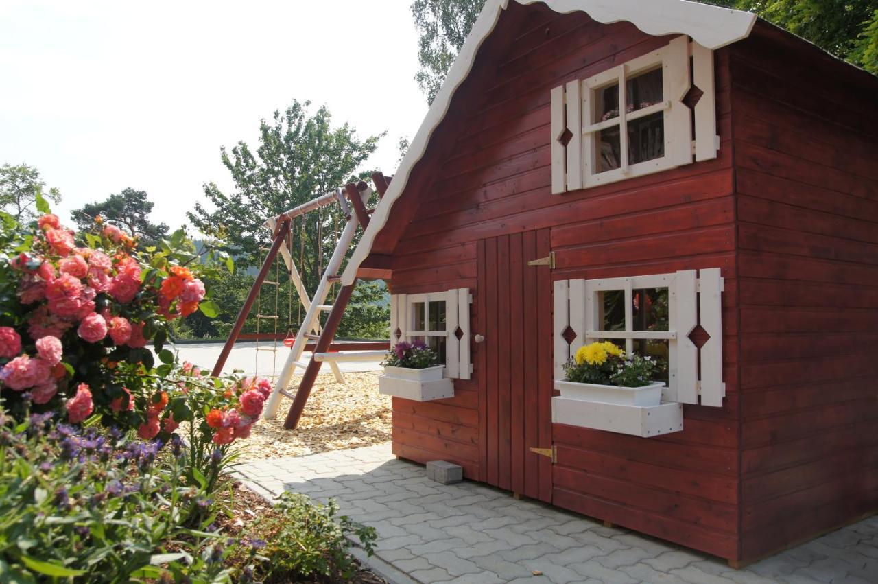 פרוידנברג Gasthof Schumacher Hotel Garni מראה חיצוני תמונה