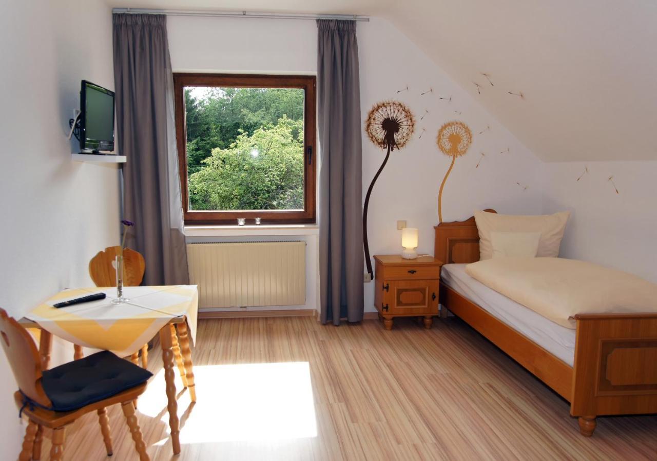 פרוידנברג Gasthof Schumacher Hotel Garni מראה חיצוני תמונה